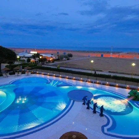 Stunning Flat With Terrace Overlooking The Sea Bibione